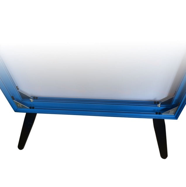 Magnetic Retail Display